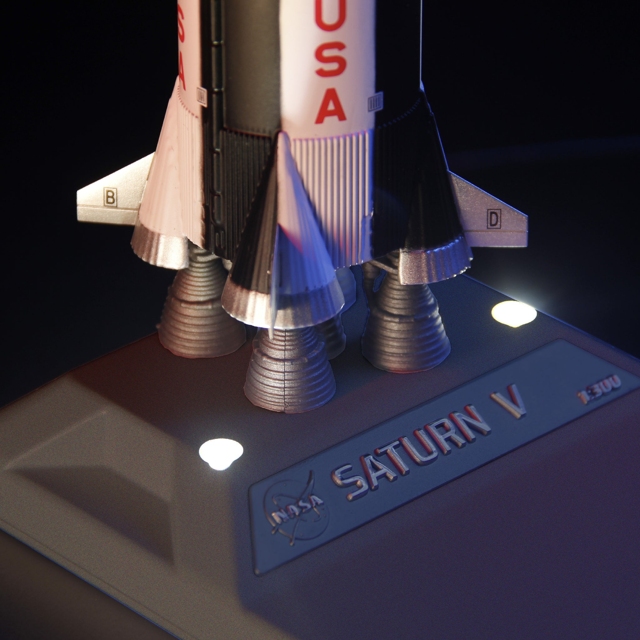 Saturn V Metal Model with AR Technology